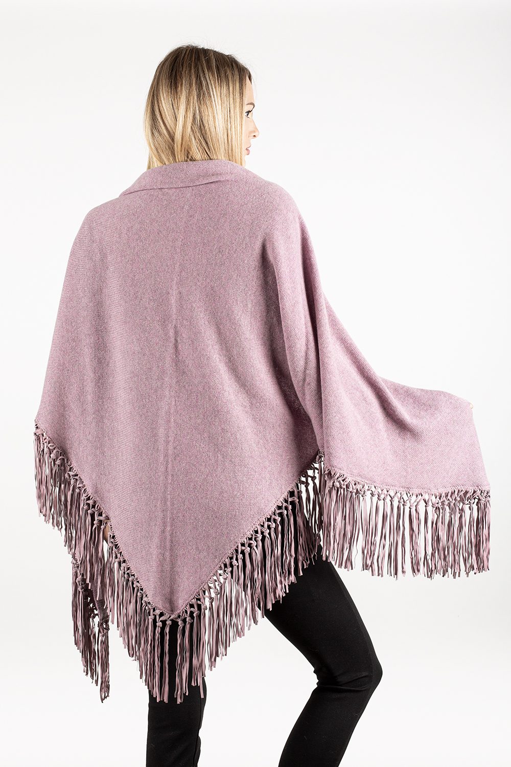 Art. 4903-TR Scialle con frange in pelle